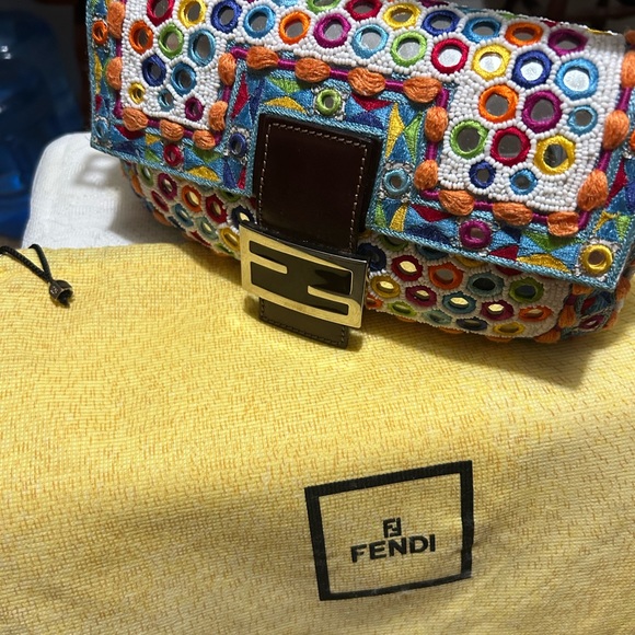 RARE 1999 Mirrored Fendi Baguette Handbag AUTHENTIC In PERFECT Condition - Picture 15 of 16